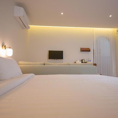 Hotel Ploen Pirom Bangkok Exteriér fotografie